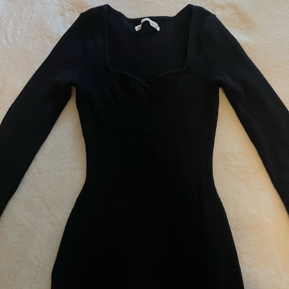 Abercrombie Mini Sweetheart Black Knit Dress